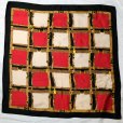 画像1: イタリア製 黒×赤×白  チェック柄  スカーフ 91cm×91cm[20561] (1)