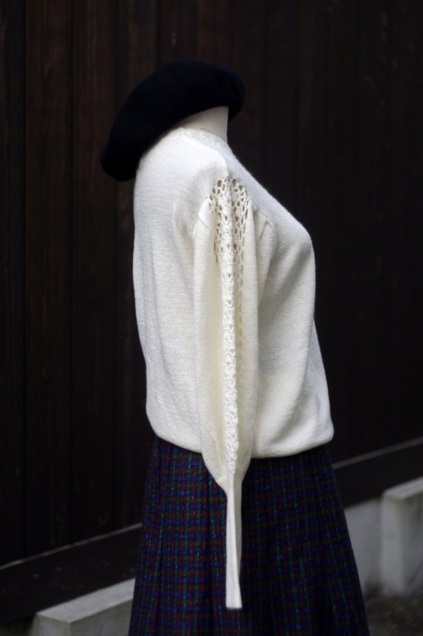 画像4: ”BROWNSTONE STUDIO” 無地 白系 ニット セーター ラウンドネック [20510]