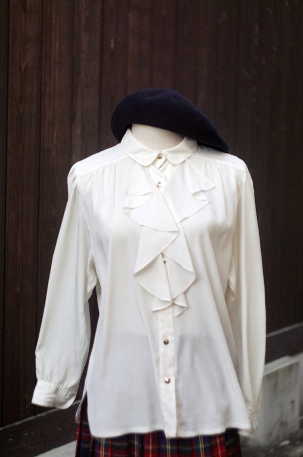 画像6: "Leilian" 無地 白 長袖 ブラウス レギュラーカラー フリル ギャザー[20536]