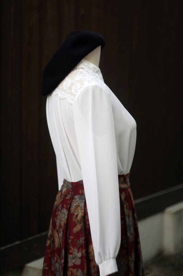 画像4: "GATSBY" 無地 白 長袖 ブラウス レースカラー  ギャザー[20521]