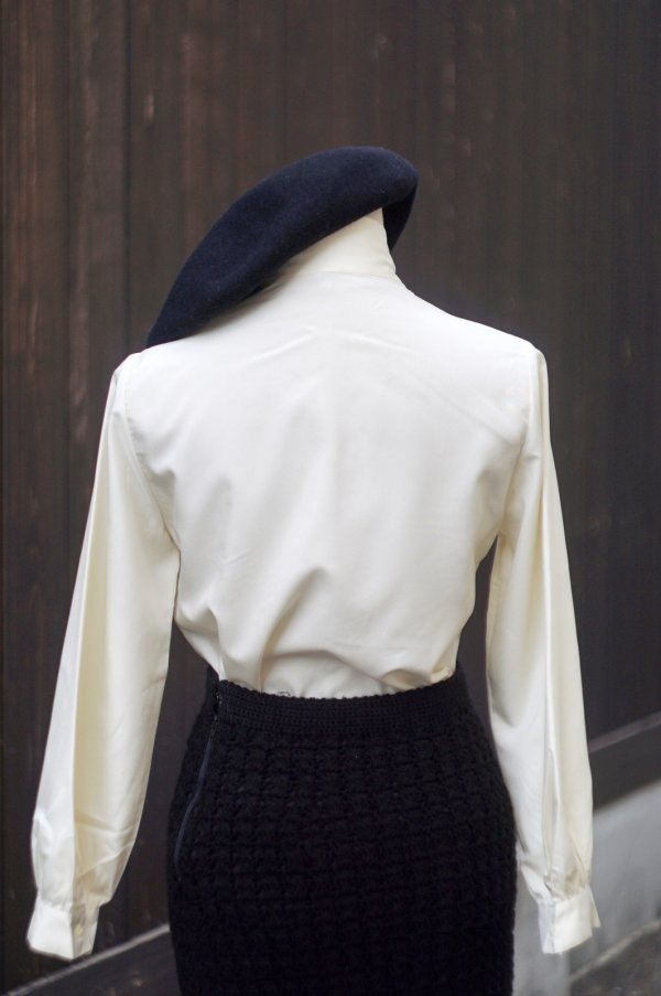 画像5: 無地 アイボリー 長袖 ブラウス ボウタイカラー レース プリーツ 比翼[20537]