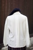 画像7: ”BALENCIAGA” 無地 白 長袖 ブラウス レギュラーカラー 比翼 ポケット風[20538] (7)