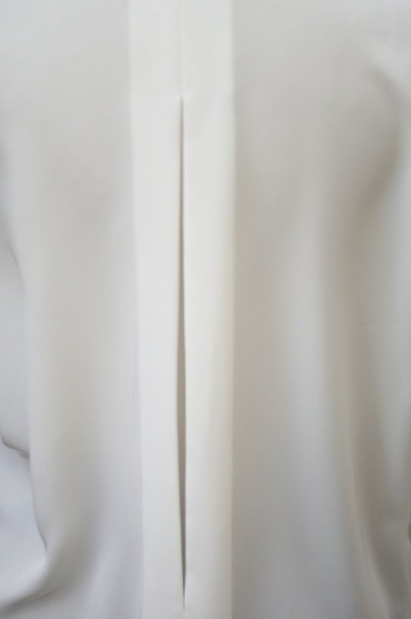 画像8: ”BALENCIAGA” 無地 白 長袖 ブラウス レギュラーカラー 比翼 ポケット風[20538]