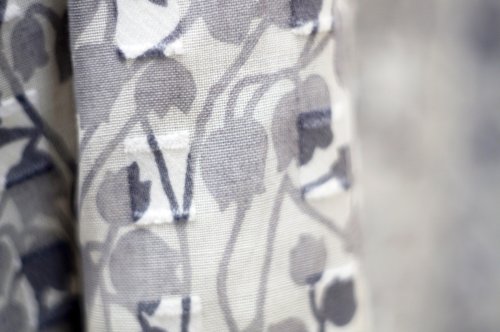 他の写真1: グレー系 花柄 半袖 レトロワンピース レギュラーカラー パフスリーブ[20009]