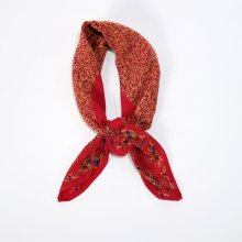 他の写真1: ペイズリー柄 赤系 シルク スカーフ 78cm×78cm[12402]