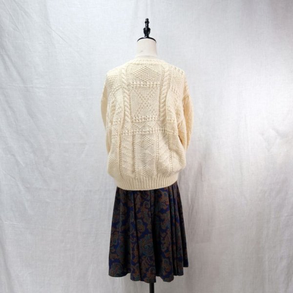 画像11: オフホワイト ニット ケーブル編み[12346]