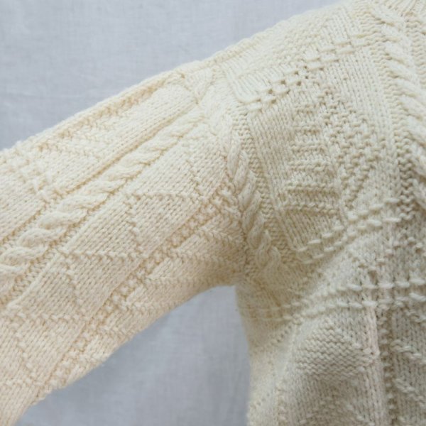 画像14: オフホワイト ニット ケーブル編み[12346]