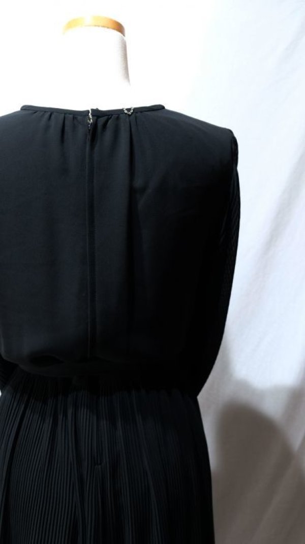 画像11: 無地 ブラック 長袖 レトロワンピース ノーカラー[56480]