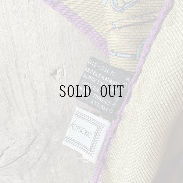 画像5: "Gianni Versace ヴェルサーチ" 楽器絵模様 シルク スカーフ 42cm×42cm[19939]