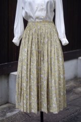 画像: 花柄 緑系 ギャザー スカート w/64cm[18448]