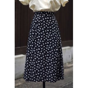 画像: 花柄 栗×白 フレア スカート w/62cm[18505]
