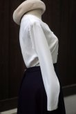 画像2: "Tokyo blouse" 白 長袖 ブラウス ノーカラー 刺繍[19419]