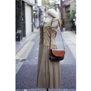 画像: 無地 カーキ ノースリーブ ワンピース[52393]