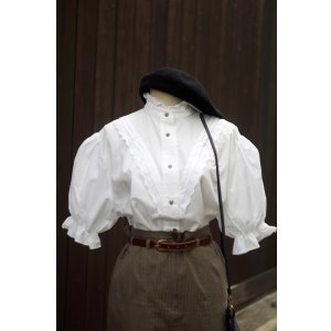 画像: "Original Alpen Trachten" 無地 白 半袖 ブラウス スタンドカラー レース パフスリーブ[19959]