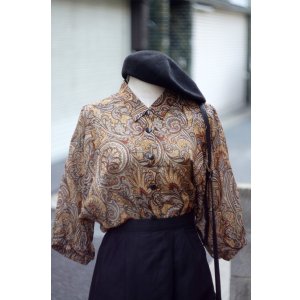 画像: "AVANTIQUE" コットン ブラウン系 ペイズリー柄 七分袖  ブラウス レギュラーカラー [20039]