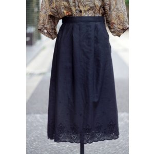 画像: ブラック スカート セミフレア スカラップ カッティングレース  w71cm[20040]