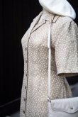 画像8: "Rosabonhenr"  ベージュ系 花柄 半袖 レトロワンピース オープンカラー[20049]