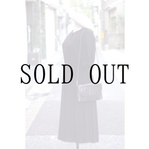 画像: ”RECEPTION” 黒  無地 半袖 レトロワンピース スクエアネック カッティングレース [20152]