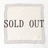 画像: ブラウン系 シルク 装飾柄 ミニスカーフ  56cm×56cm[20279]