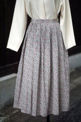 画像: マルチカラー 小花柄 フレア スカート w65cm[20354]