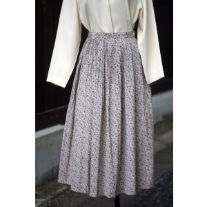 画像: マルチカラー 小花柄 フレア スカート w65cm[20354]