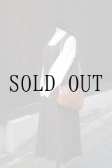 画像: ”LUCINA” 黒 総柄 ジャンパースカート 腰リボン[20364]