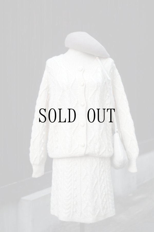 画像4: "BELLE PAULE" アイボリー 無地 ニットカーディガン&スカート ツーピース セットアップ ラウンドネック アラン編み[20428]