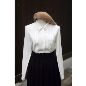 画像: ”VIRIDIAN” 白 長袖 ブラウス レギュラーカラー ピンタック[20437]