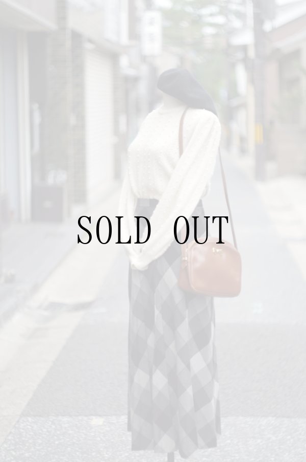 画像12: ”SERA” 無地 白系 ウール ニット セーター ラウンドネック パール [20429]