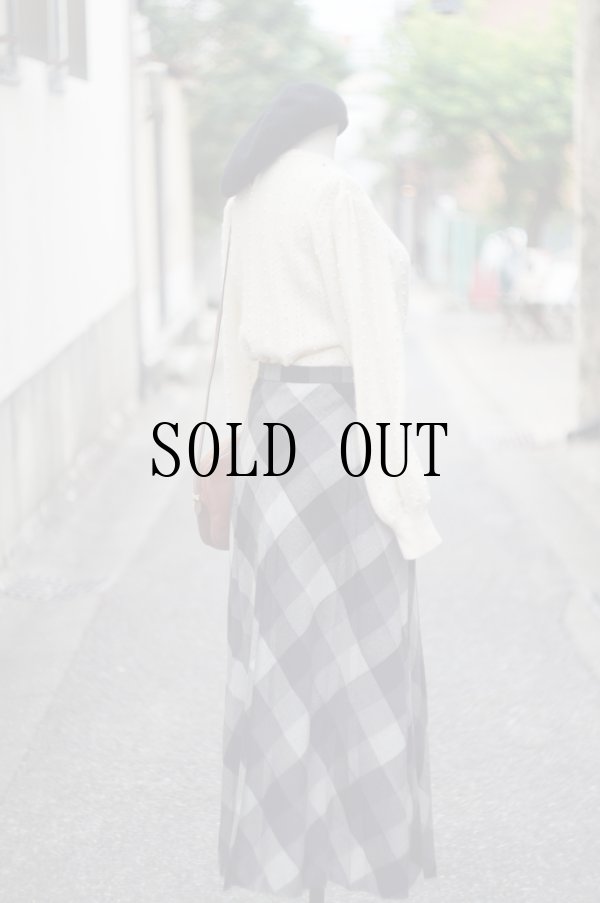 画像13: ”SERA” 無地 白系 ウール ニット セーター ラウンドネック パール [20429]