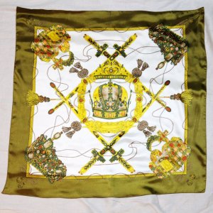 画像: カーキ系 冠とタッセル スカーフ 90cm×90cm[20399]