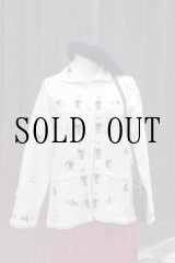 画像: ”end rose” アイボリー系 無地 ウール  レギュラーカラー 丸襟 ジャケット 刺繍 お花[20481]