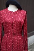 画像5: "BEBE DORE"  赤系 花柄 長袖 レトロワンピース ノーカラー 比翼風[20469]