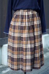 画像: "yellow club" タータンチェック柄  ブラウン系 スカート フレア w65cm[20494]