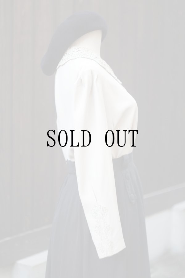 画像6: "Hana no blouse" 無地 グレー系 長袖 ブラウス 比翼 レース襟[20519]