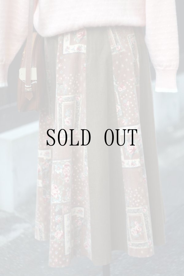 画像2: "BUSTIER" ブラウン コットン 花柄 スカート フレア コーデュロイ w63cm[20532]