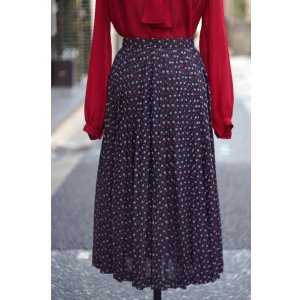 画像: エスニック 花柄 黒×赤  スカート プリーツ/ｗ61cm[14292]