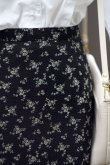 画像5: 花柄 ブラック×ホワイト スカート フレア w/67cm [17337]