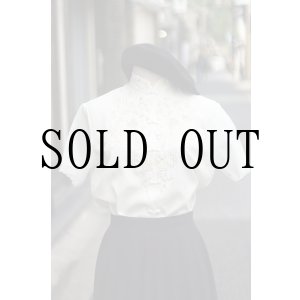 画像: ”ROSE BRAND” 白 チャイナブラウス 半袖 チャイナボタン マオカラー 刺繍 スナップボタン [20054]