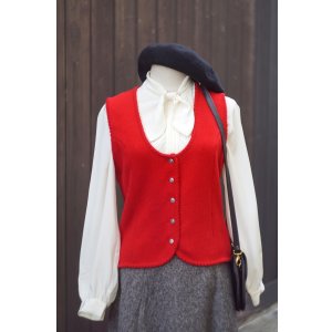 画像: EU 無地 ピュアウール 赤 チロル ニット ベスト ラウンドネック 前開き ニット[20431]