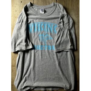 画像: “VIKING”  GILDAN グレー×ライトブルー 半袖 プリント Tシャツ [17246]