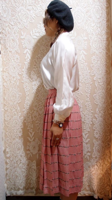 画像2: ギンガムチェック刺繍入りスカート  [5042]　