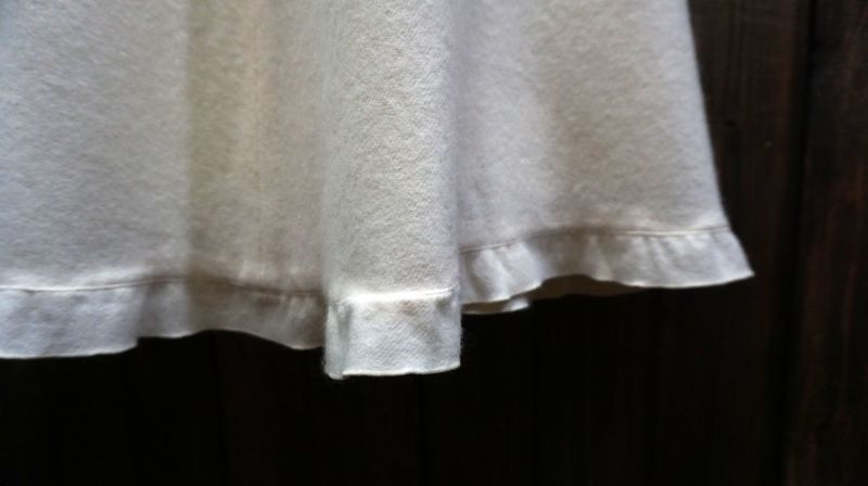 画像: 無地 白  ウール スカート 裾フリル /w67cm[42003]