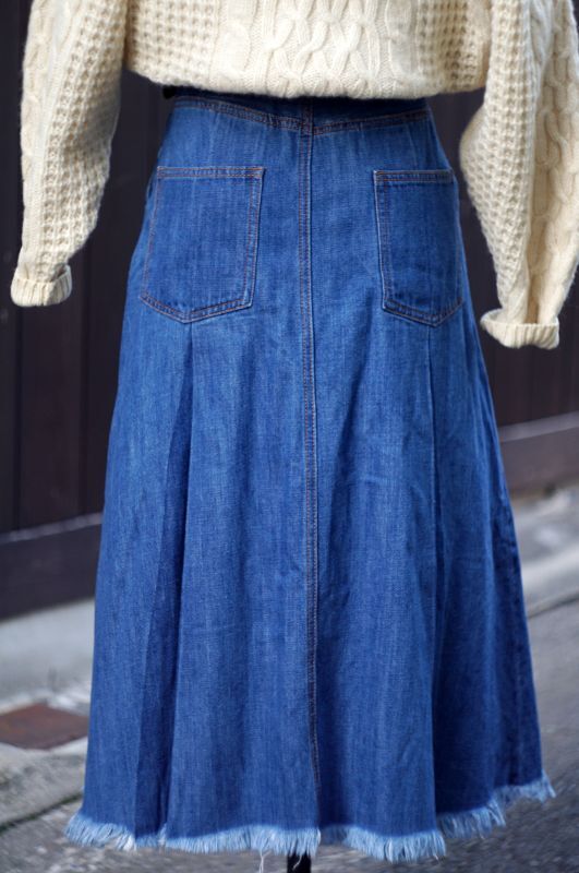 画像2: デニム 青 スカート 切りっぱなし丈 w65cm [17940]