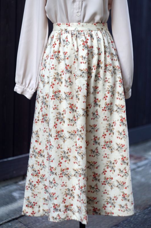 画像1: 花柄 白系 スカート ウール フレア w/62cm [18002]