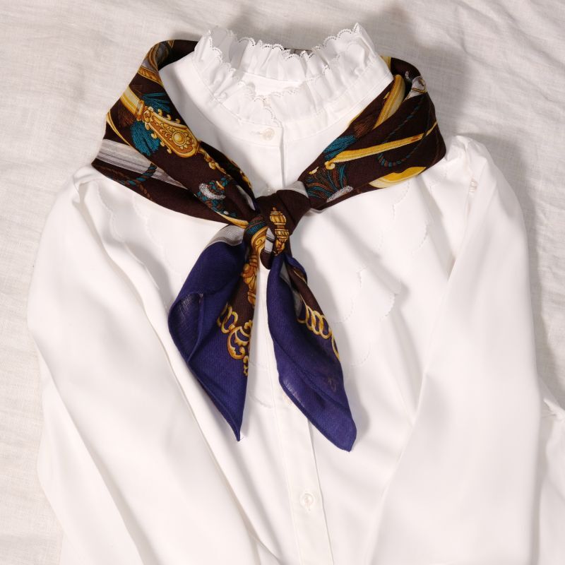 画像: 装飾模様 青×ブラウン系 ウール100% スカーフ 74cm四方 [18223]