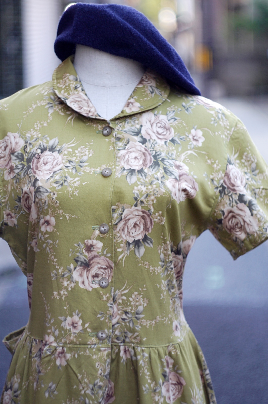 画像4: 花柄 グリーン系 半袖 レトロワンピース タイニーカラー 腰リボン[20003]