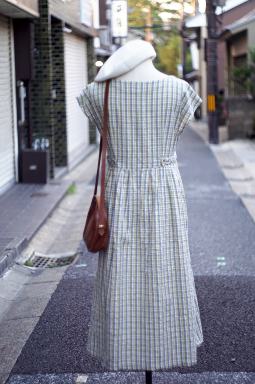 画像4: "Tokyo boire" グリーン系 チェック柄 フレンチスリーブ  レトロワンピース ラウンドネック シワ加工[20072]