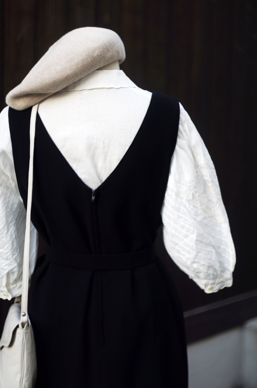 画像10: "PIKABIA" 黒 無地 ジャンパースカート[20189]