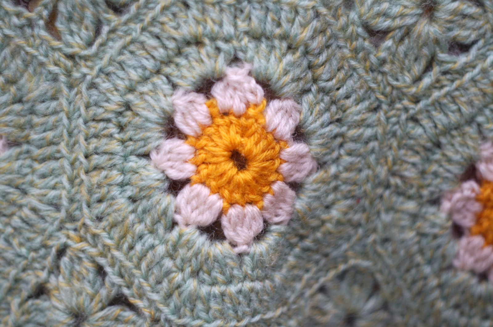 画像3: 花柄 グリーン ニット カーディガン クロシェ [20423]